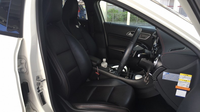 内装前方シート