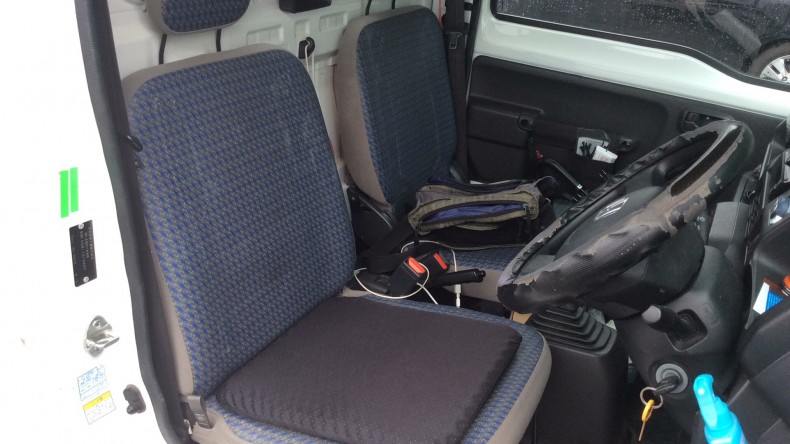 内装前方シート