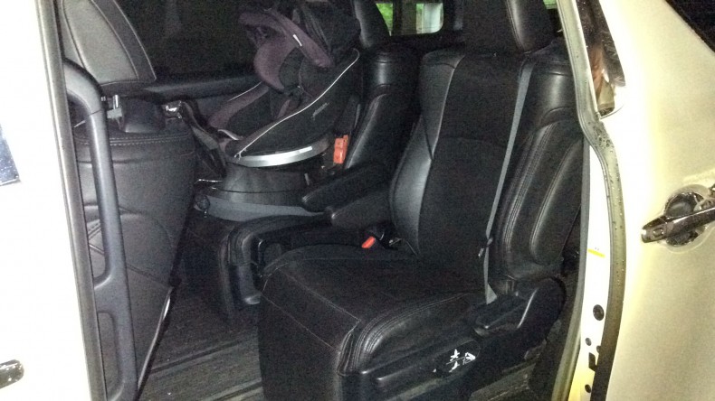 内装後方シート