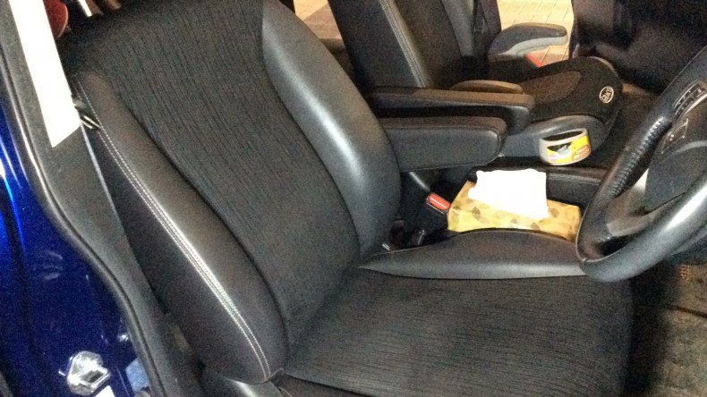 内装前方シート