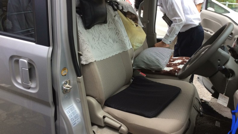 内装前方シート