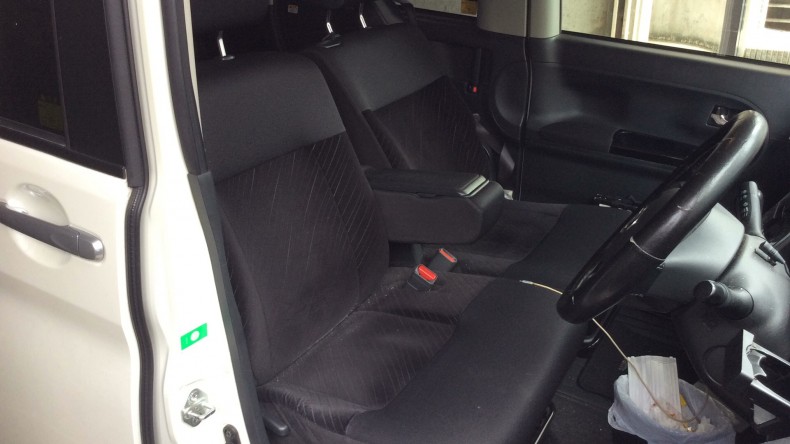 内装前方シート