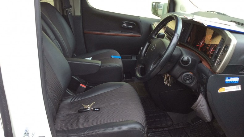 内装前方シート