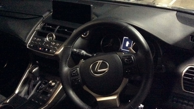 内装インパネ全体