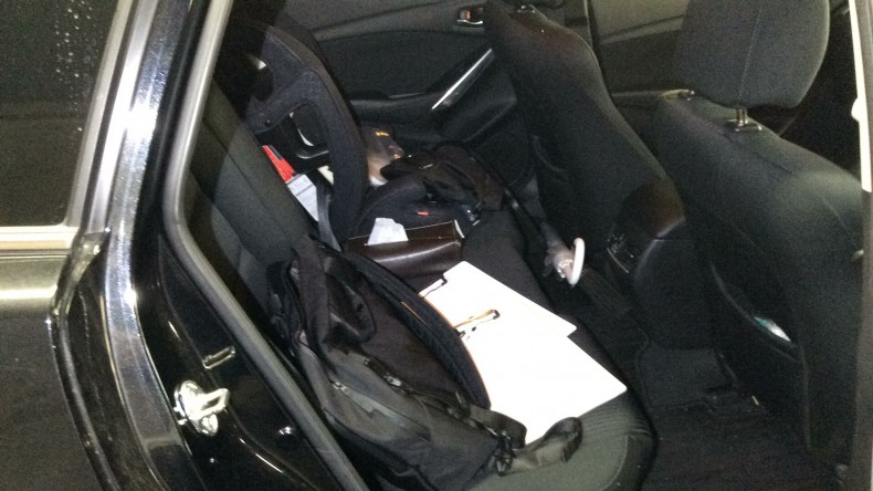 内装後方シート