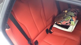 内装後方シート