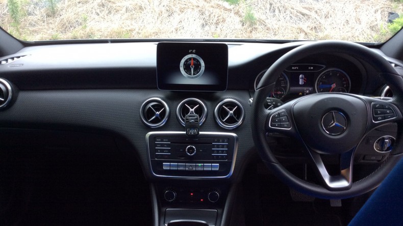 内装インパネ全体