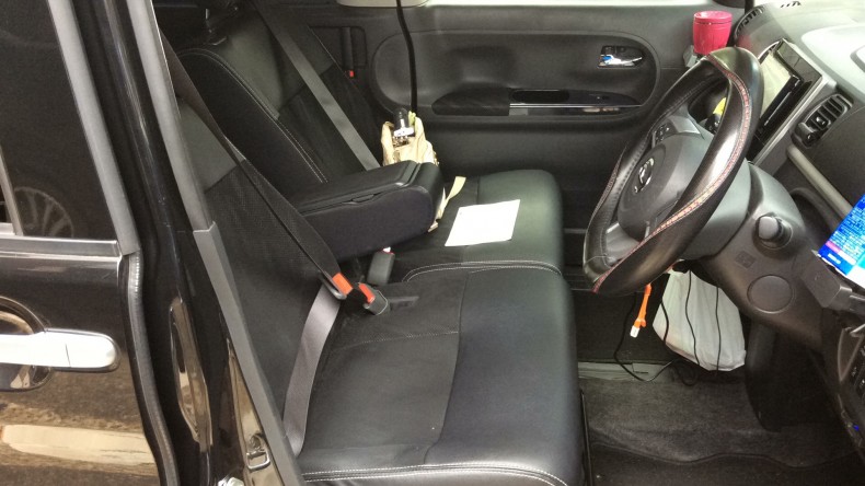 内装前方シート