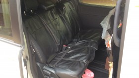 内装後方シート