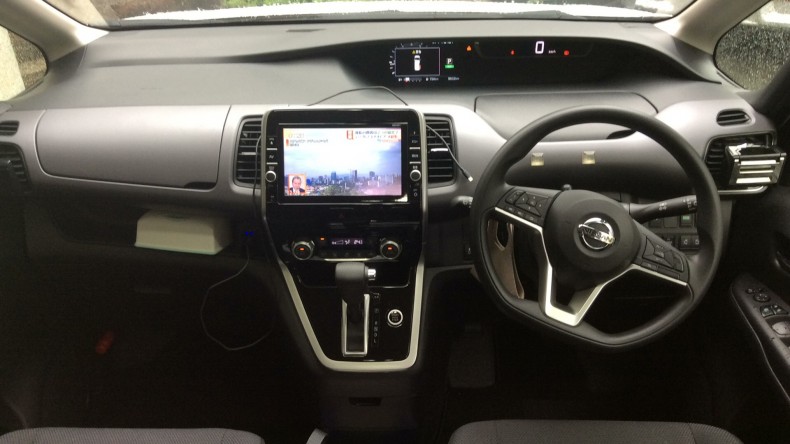 内装インパネ全体