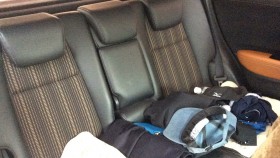 内装後方シート