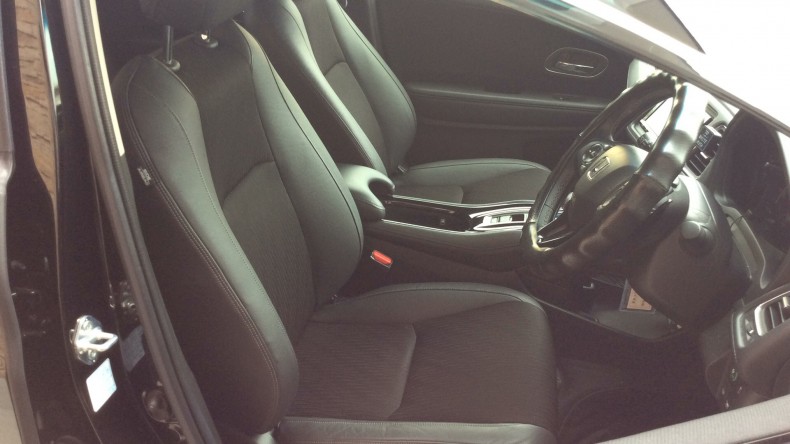 内装前方シート