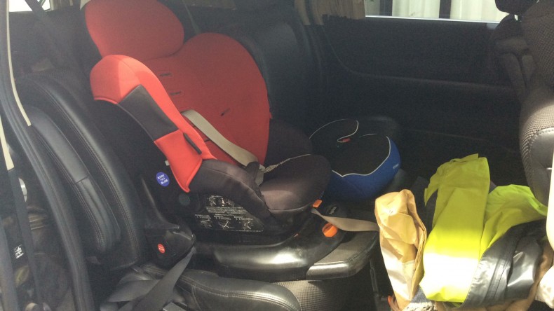 内装後方シート