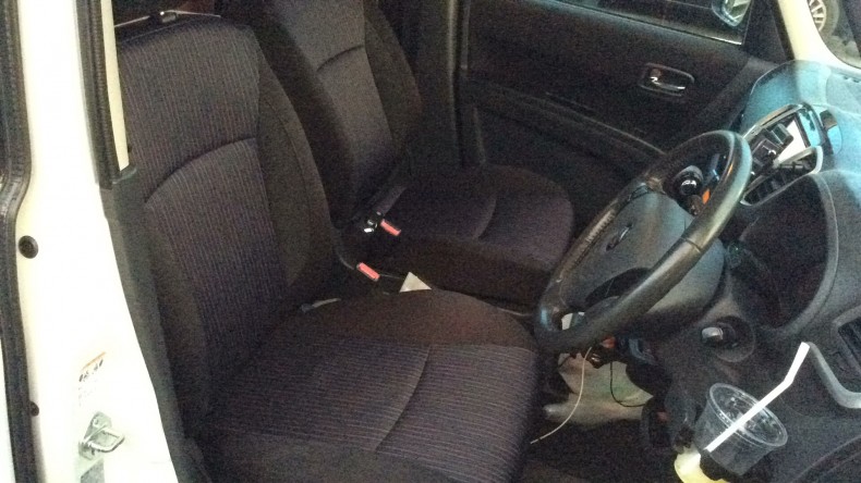 内装前方シート