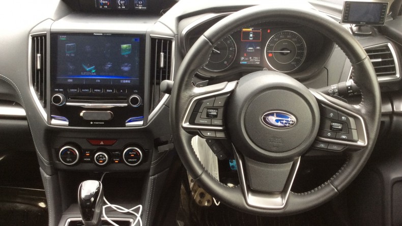 内装インパネ全体