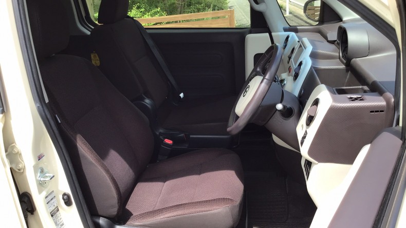 内装前方シート