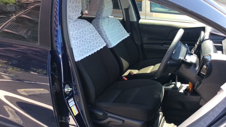 内装前方シート