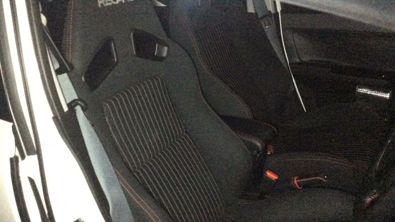 内装前方シート