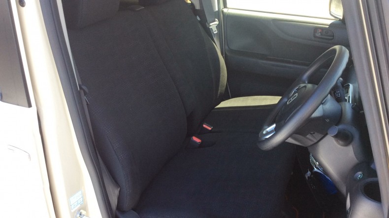 内装前方シート