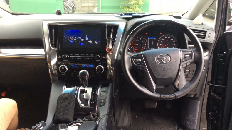 内装インパネ全体