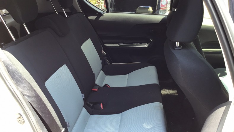 内装後方シート