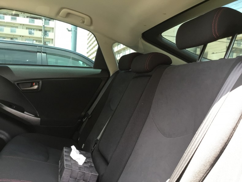 内装後方シート