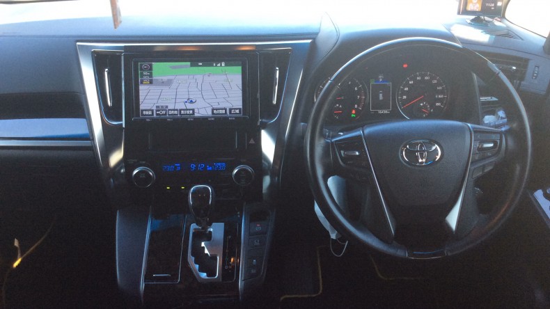 内装インパネ全体