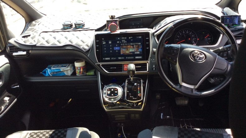 内装インパネ全体