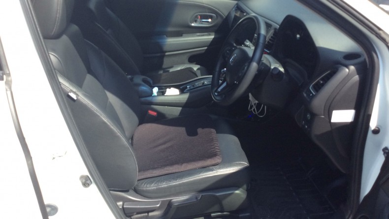 内装前方シート