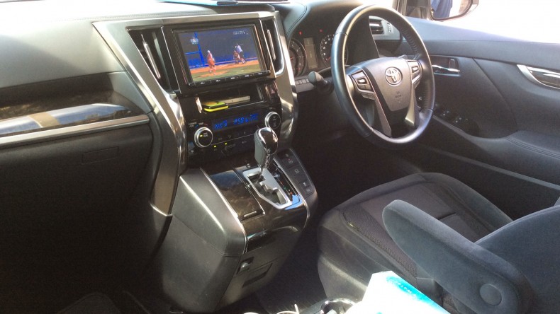 内装インパネ全体