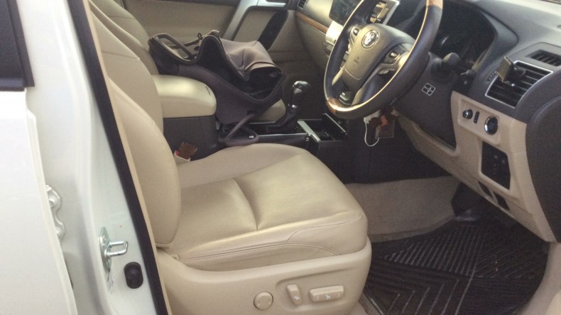 内装前方シート