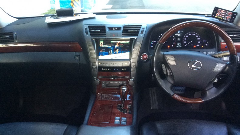 内装インパネ全体