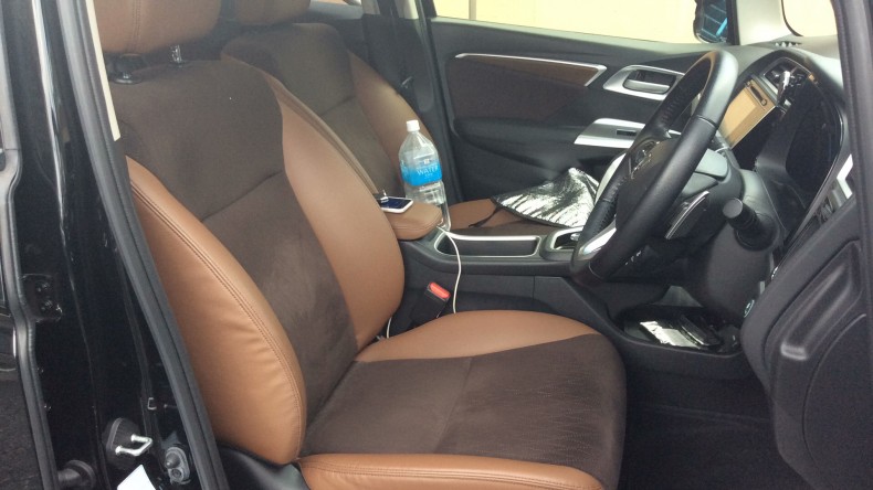 内装前方シート