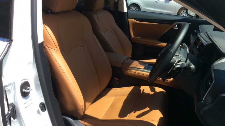 内装前方シート