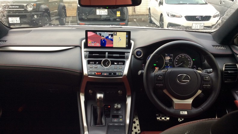 内装インパネ全体