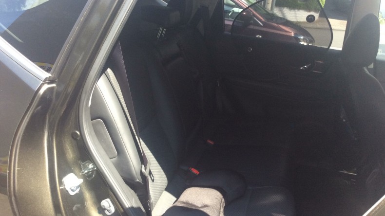 内装後方シート