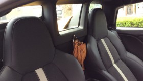 内装後方シート