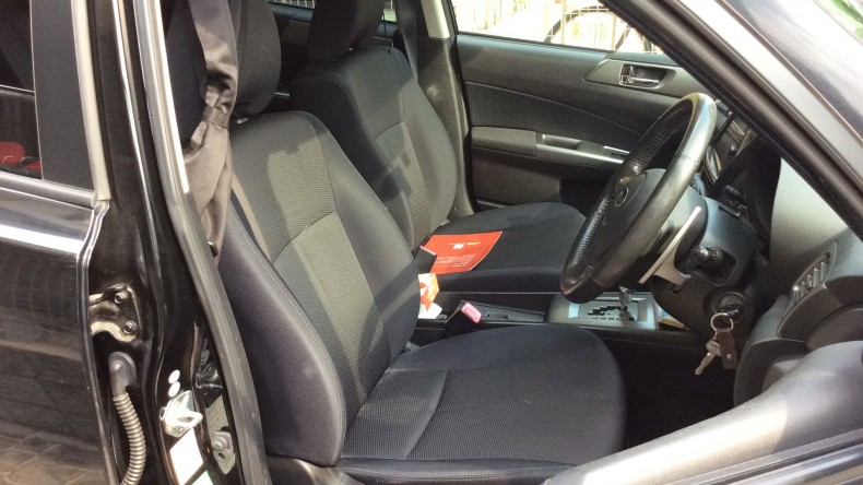 内装前方シート