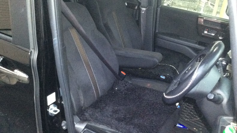 内装前方シート