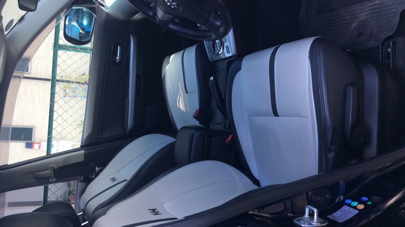 内装前方シート