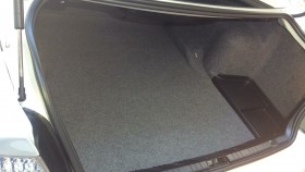 内装トランク