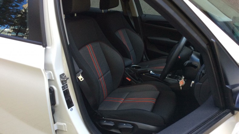 内装前方シート