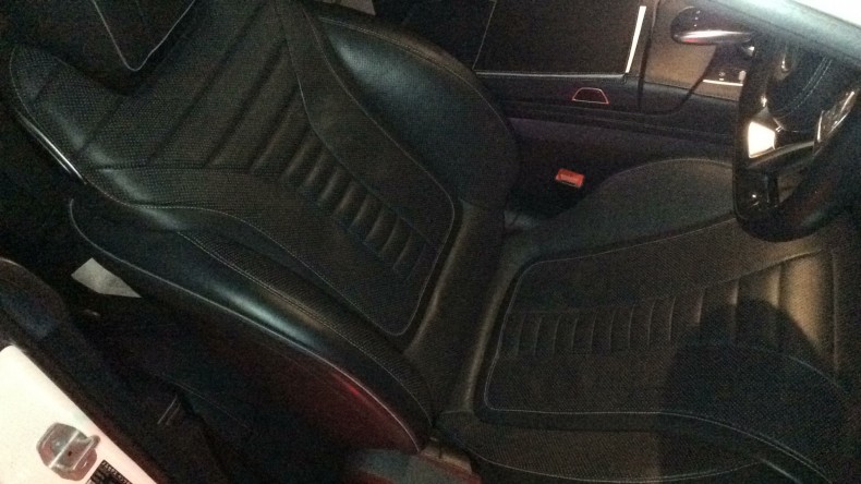 内装前方シート