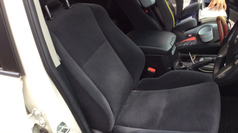 内装前方シート