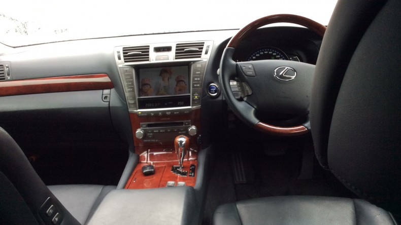 内装インパネ全体