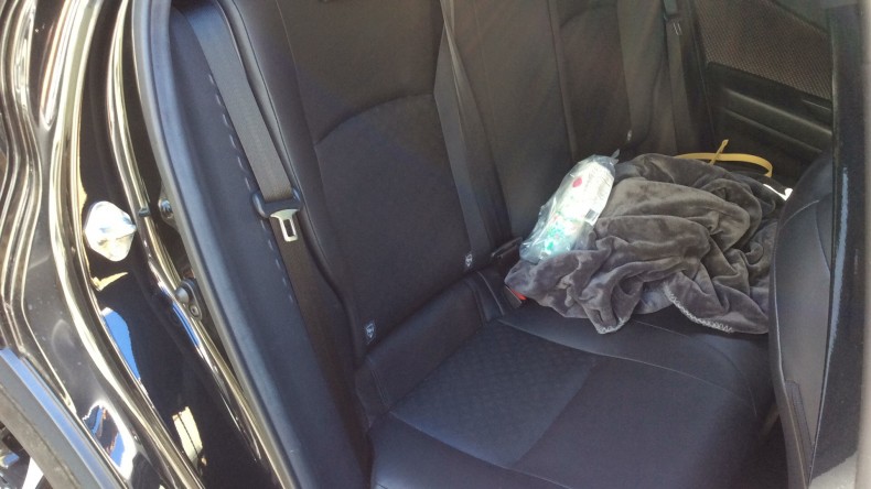 内装後方シート