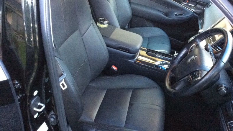 内装前方シート