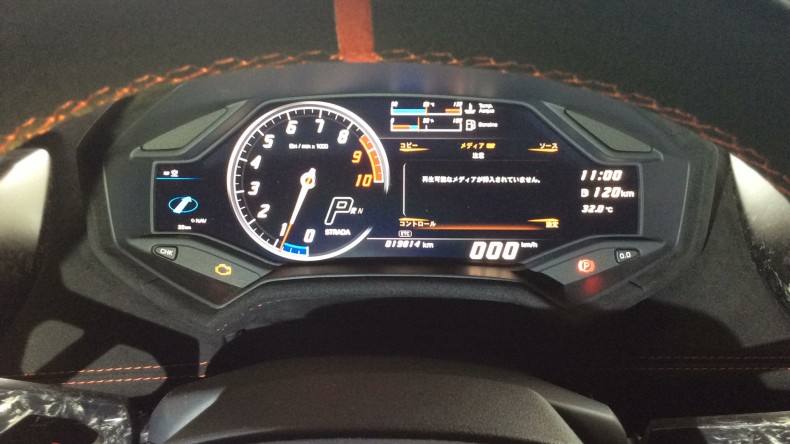 内装メーター