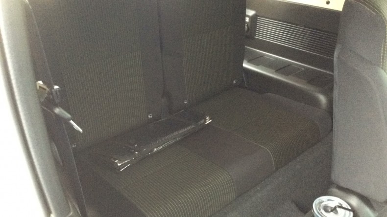 内装後方シート