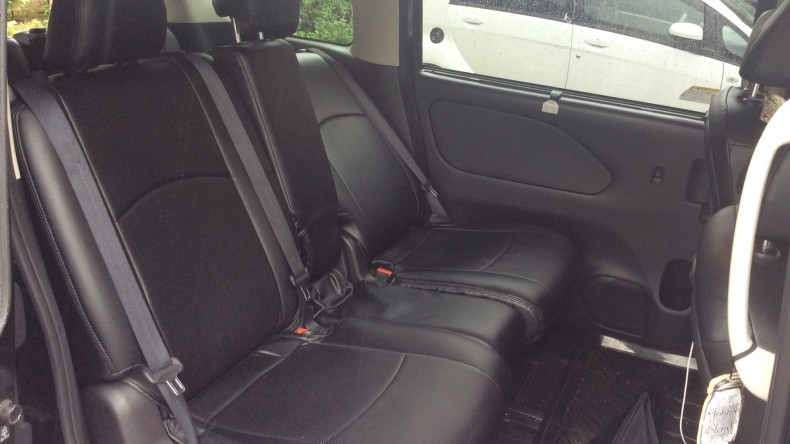 内装後方シート